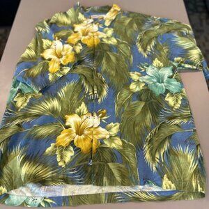 Tommy Bahama 100% Silk Floral Hawaiian Shirt XL Short Sleeve Button Up